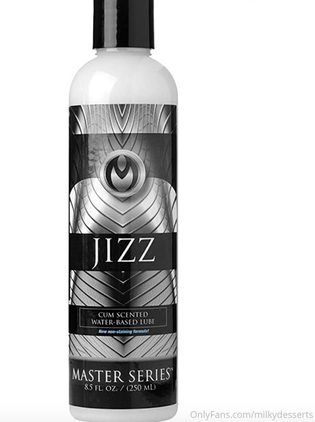 milkydesserts best model photo