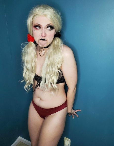 milkydesserts model top archive