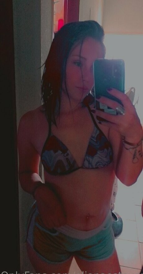 babymeeli nude model pic