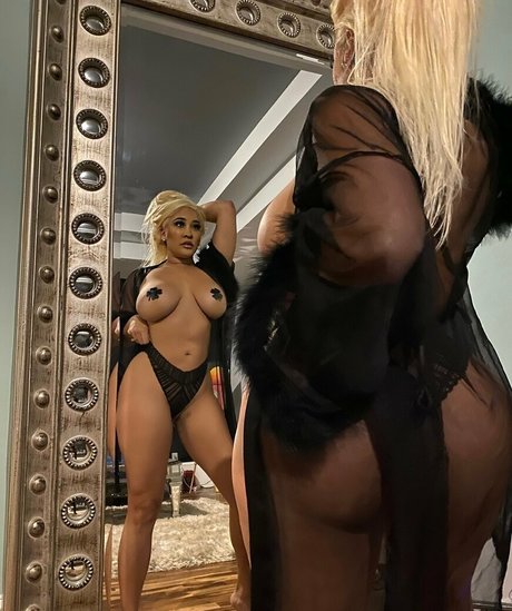 natalienunn pornstar nice photo