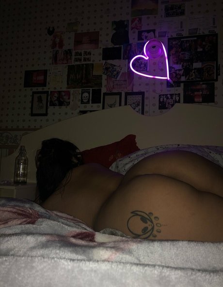 bbyjxney_ nude model photo