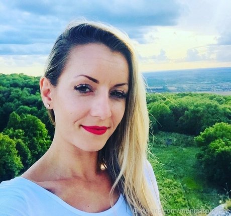 monicasaintxxx high quality star img