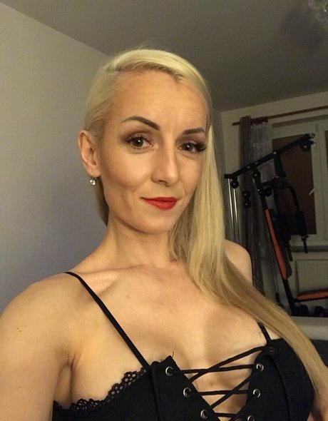 monicasaintxxx pornstar exclusive pics