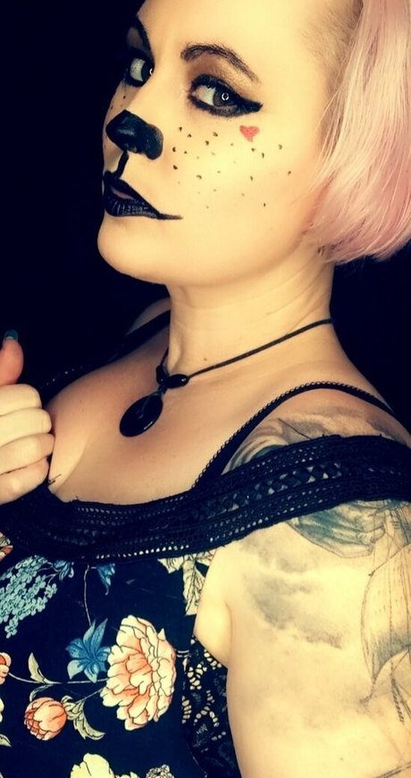 big dildo onlyfans sexy nude photos