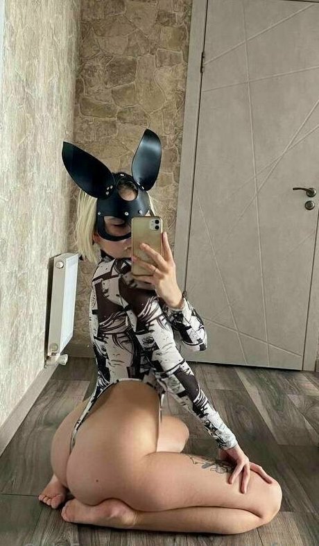 lowwwol free model pornographic archive