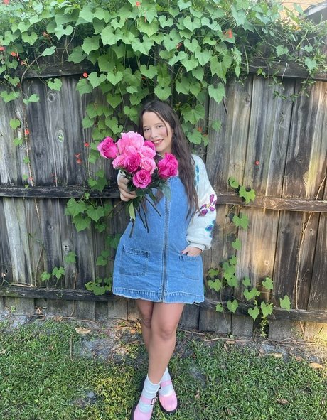 kitty xxx onlyfans art porn photos