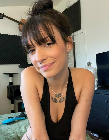 freebabyminx top actress gallery