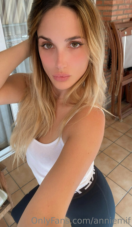 anniemif actress picture