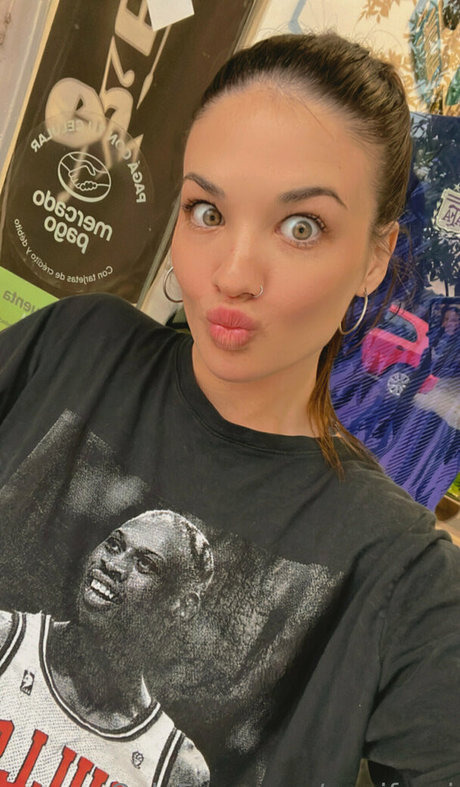 annifrani model hot gallery