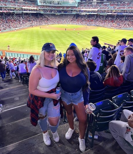 Jenn M pornstar sex pics