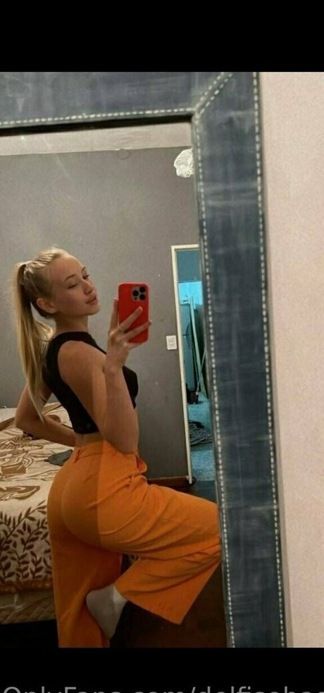 delfisebastiani1 nudes model pic