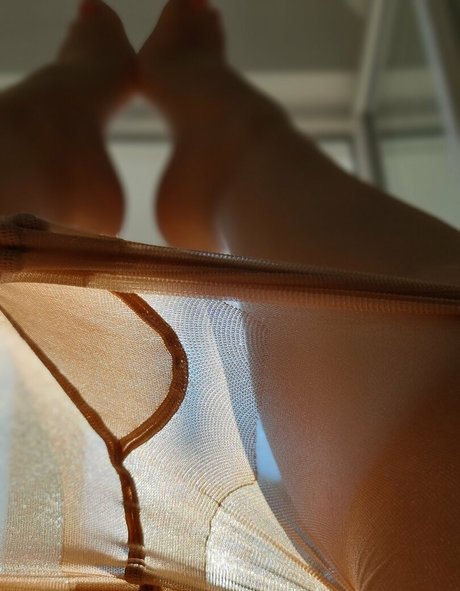 Swift Kiss porn actress photo