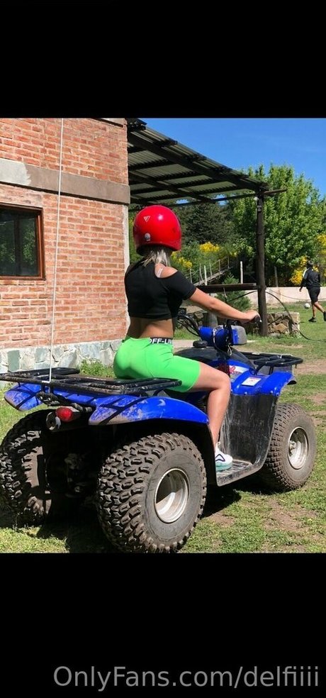 delfiiii high quality star images