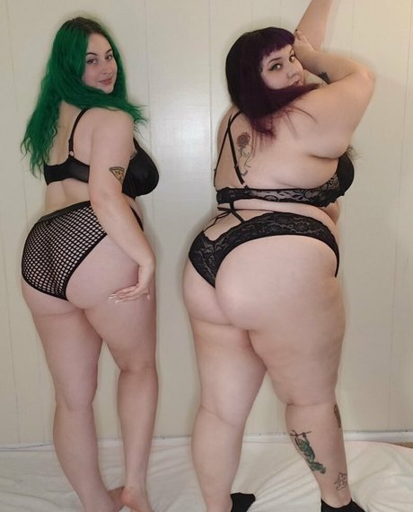 scarletlabellefree erotic model pics