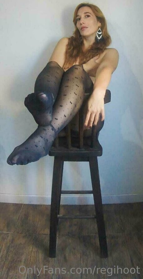 regihoot pornstar art photo