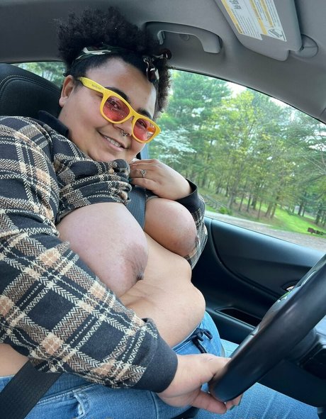 mermaidinthemtn hot actress image