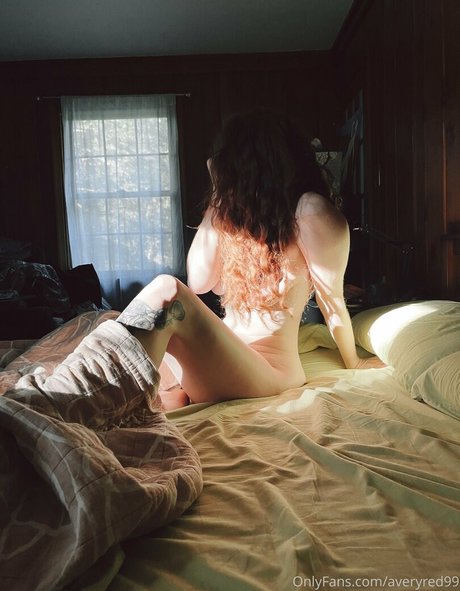 averyred99 star porn images