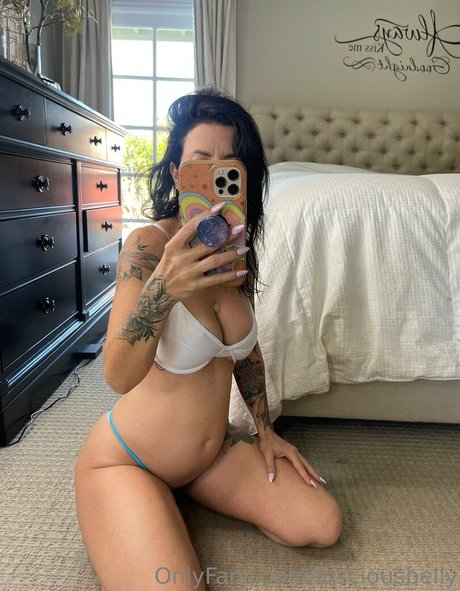 lusciousbelly model porn img