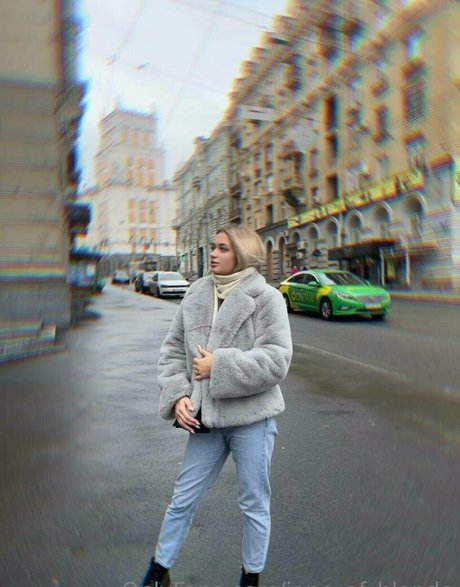 jane of blonde Profile photo