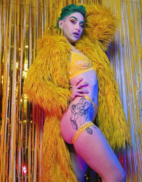 busty redhead teen onlyfans free nude image