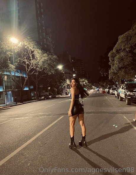 agnesvilsen98 hot pornstar pics