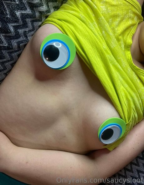 saucysloot star adult picture