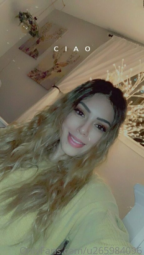 danagorgeus perfect actress pictures