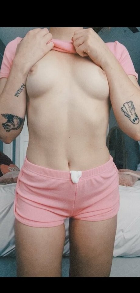 beautiful japanese onlyfans exclusive photos