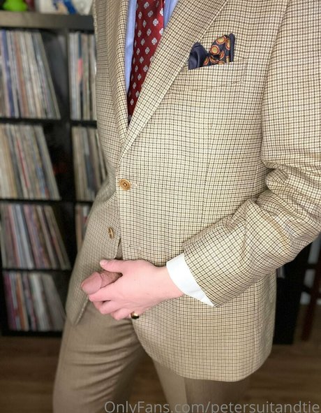 petersuitandtie pornstar art image