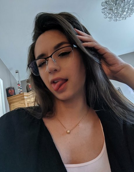 brown onlyfans hot nude picture