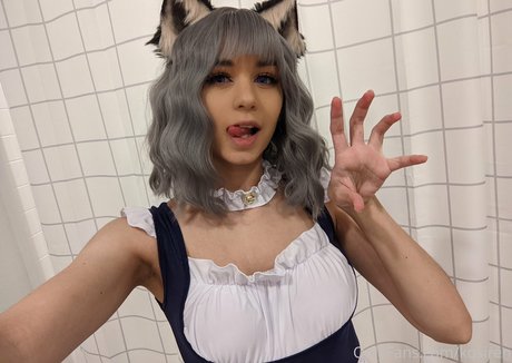 kqsiren star nude picture