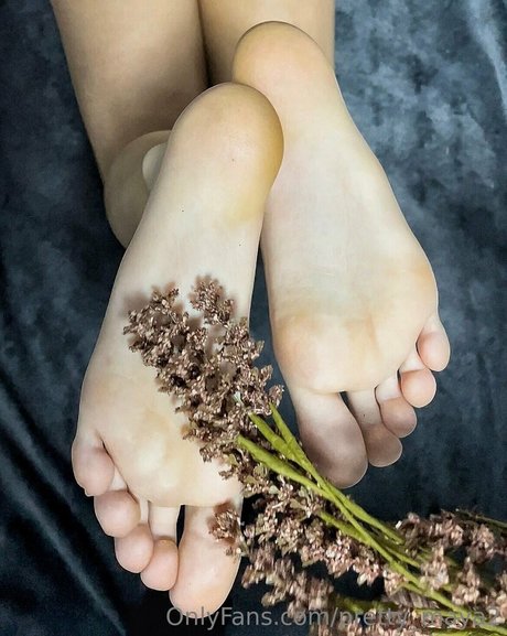 pretty maya2 model top photos