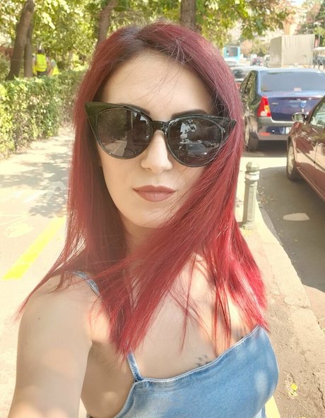 blonde shemale onlyfans free naked archive