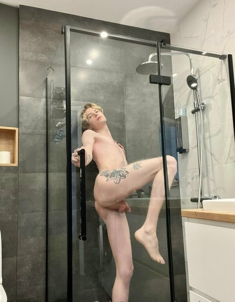 mouth onlyfans adult pic