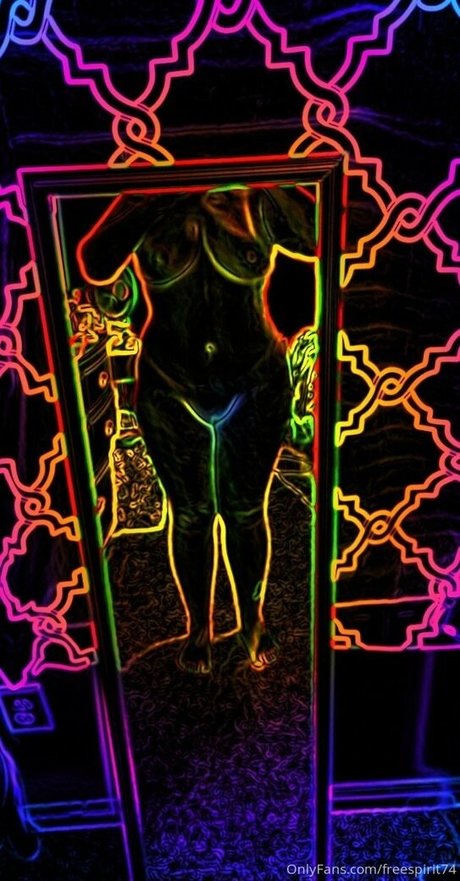 gingerhippie74 exclusive actress pics