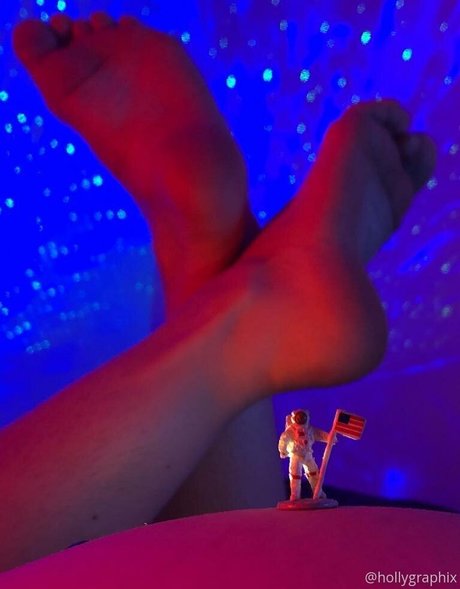 hollygraphix model high quality pictures