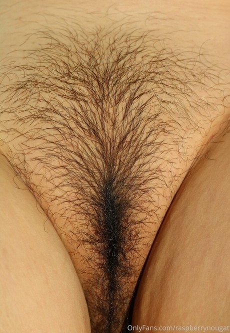 raspberrynougat model nudes gallery