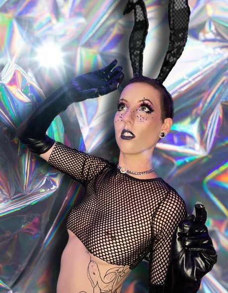 Alieninara xxx actress image