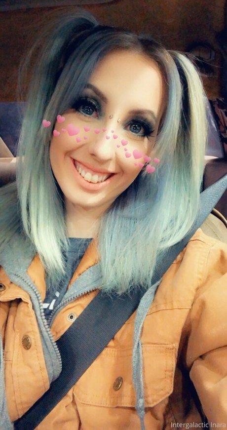 Alieninara perfect actress img