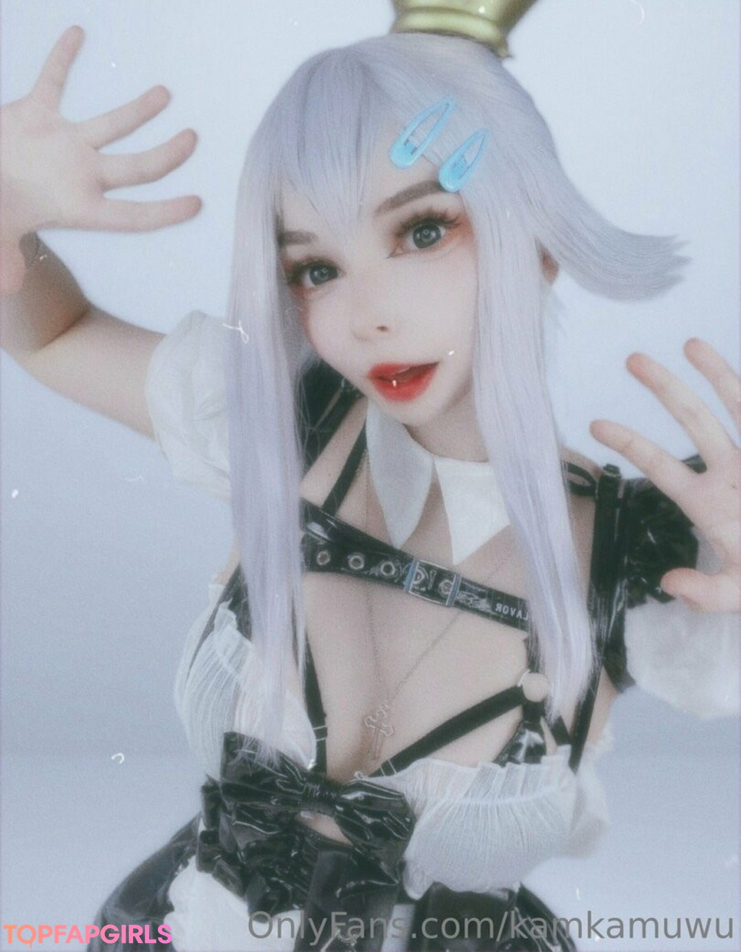 kamkamuwu model adult photo