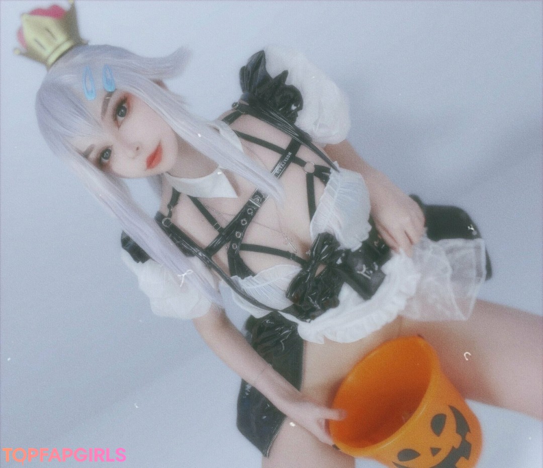 kamkamuwu nudes star pics