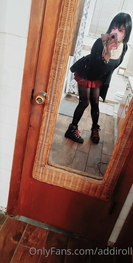 addiroll xxx actress pics