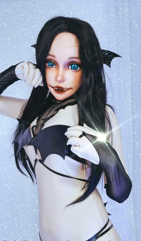 mature slut onlyfans top image