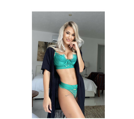 julietarodrigueztv art model pics