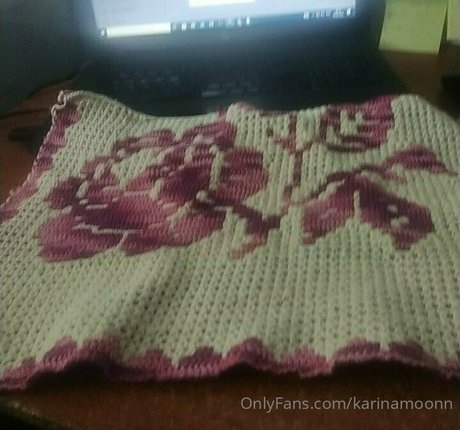 karinamoonn porn star picture