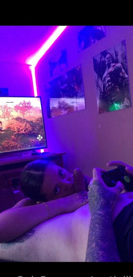 erotiniii pornstar erotic photos