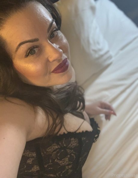 theprncslissa adult model image