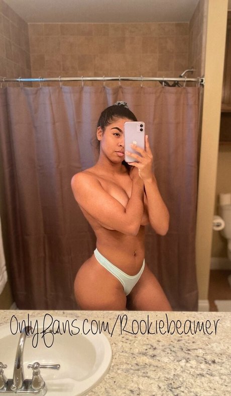 rookiebeamer pretty pornstar image