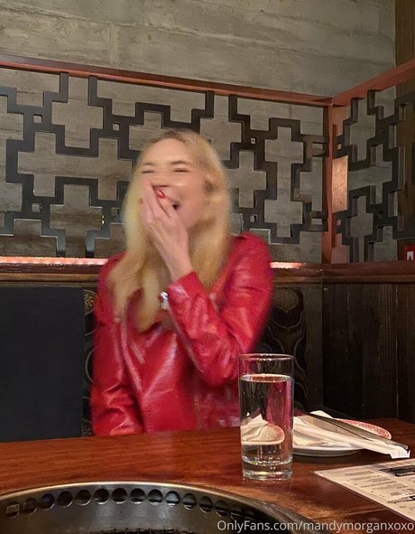 MandyMorganxoxo nude model pictures