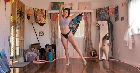 annalicia arts pretty star images